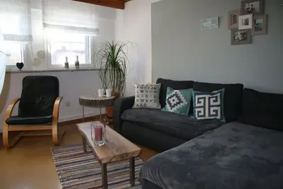 Image de Appartement confortable avec bain à remous et terrasse vous invite à la détente