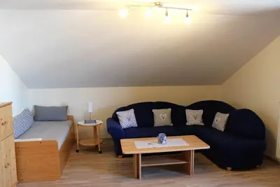 Image de Maison de vacances de 95 m² avec balcon meublé et connexion Wi-Fi.