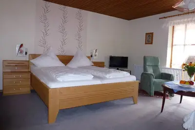 Image de 39m² grand appartement pour 2 personnes avec terrasse couverte orientée au sud