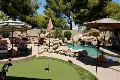 Image de Paradis privé au refuge Tiki et au lagon bleu