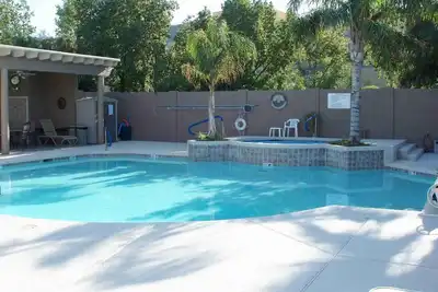 Image de Maison de ville 2 chambres à Mesa - Piscine chauffée, à quelques minutes du centre commercial