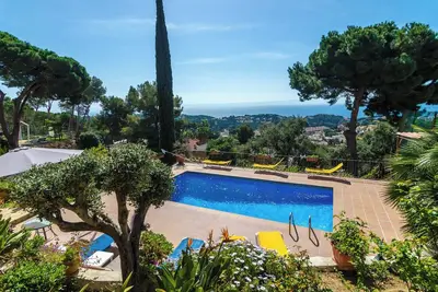 Image de Club Villamar - Grande villa authentiquement espagnole pour 8 personnes. La villa confortable sit. . .