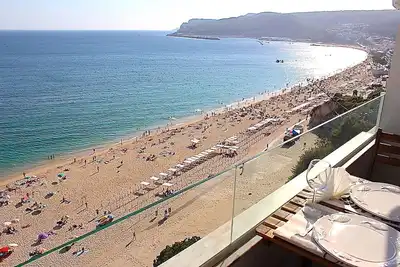 Image de Lingon Gold Apartment, Ac, Wifi, Balcony