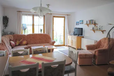 Image de confortable maison de vacances pour 4 personnes, jardin, terrasse, port