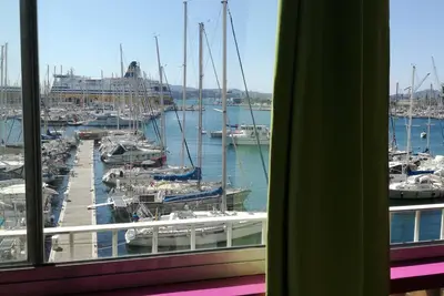 Image de Apparemment vue dégagée sur la mer