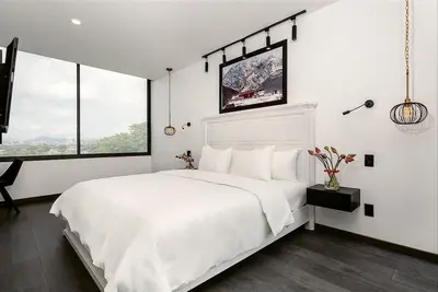 Cozy 4br Luxury Han River Side Danang City