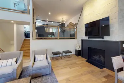 Image de Économies estivales avec jusqu'à 35% de réduction dans ce condominium de luxe à 3 chambres