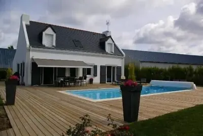 Image de maison de 133m2 avec piscine privee sur jardin de 750 m2
