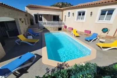 Image de Air-conditioned villa 140m² + private swimming pool + wifi + independent arrival.