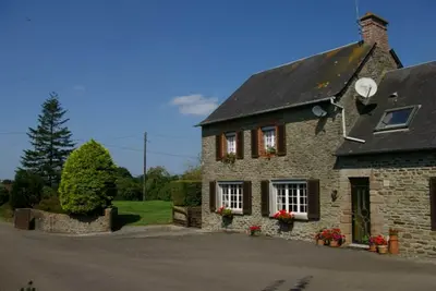 Image de Maison de campagne normande avec galerie d'art