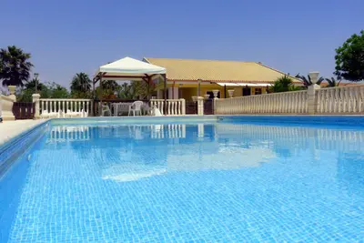 Image de Wonderful Villa With Pool  14/19 Places Near To The Beach