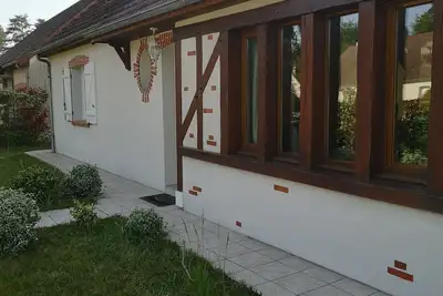 Image de Maison récente quartier résidentielle calme, loisirs chasse équitation châteaux