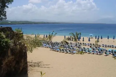 Image de Condo confortable. Pratiquement sur la plage. Sosua.