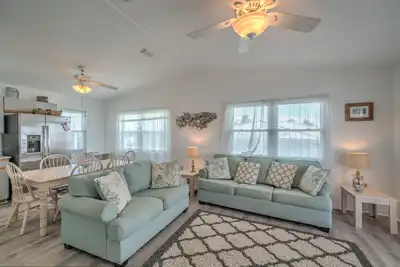 Image de Sombrero Beach, maison au bord de l'eau avec piscine automne 2019, spécial 1995 $ consulter