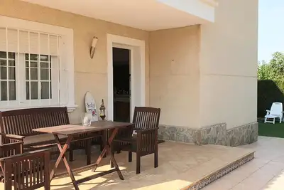 Image de Beau bungalow à Benidorm à 500 mètres de la plage de Levante. <br>Coin de Loix<br>