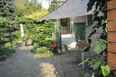 Image de Appartement dans une maison de famille sur 4 500 m² terrain