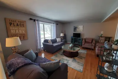 Image de Rassemblement du groupe Central Oasis. St. Charles Historic Main St. & Convention Center