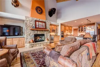 Emmett's Overlook: 4 Br / 3. 5 Townhome Ba à Breckenridge, pour 10 personnes