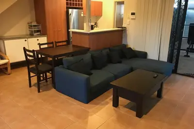 Image de Maison de ville privée: à proximité des parcs, des magasins, des transports