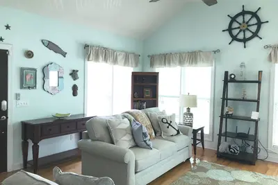 Image de Mount Pleasant Old Village Home