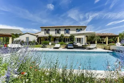 Image de Luxueuse Bastide provençale à proximité d'Aix en Provence et du Lubéron