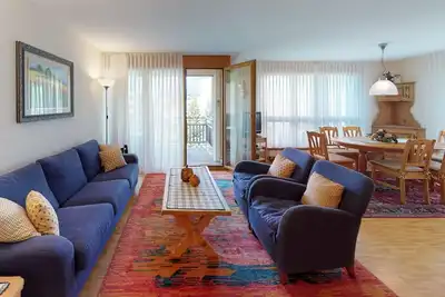 Image de Appartement spacieux et lumineux avec charme