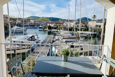 Image de Port Grimaud Golfe de St Tropez Très bel appartement vue marina Plage à pieds