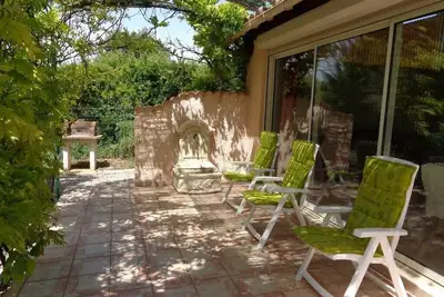Image de Très beau gîte à louer avec piscine au pied du Mont Ventoux à Bedoin
