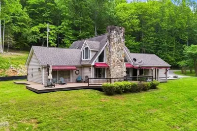 Image de Norris Lake Front Front: Camp Run Un Avant Muk-Lake & Un Grand Emplacement