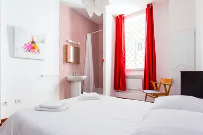 Image de Coeur de Ville Place Jean Jaurès: Calme et Clim/Ac