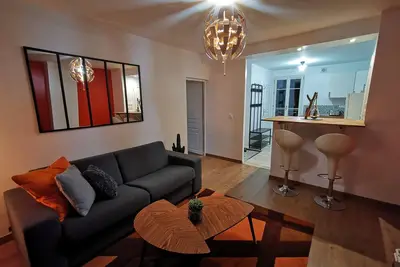 Image de Appt 2 pièces à 18 mn du château de Versailles