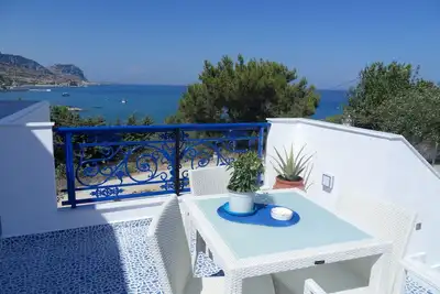 Image de HĂ´tels Voir Stegna Sea 4