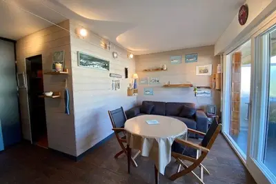 Image de Quiberon - Studio 4 pers rénové, balcon, parking, 100m plage