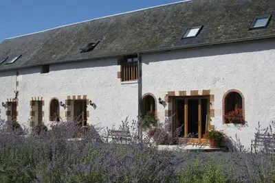 Image de Le Grebe - Gite de luxe avec 4 chambres et piscine chauffée dans la vallée de la Loire