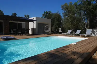 Image de Villa neuve **** avec piscine chauffée à 700m de la plage