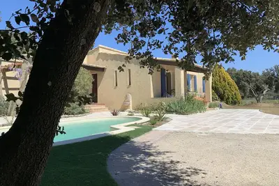 Image de Chez Lydia - Vignes, piscine, jardin et billard