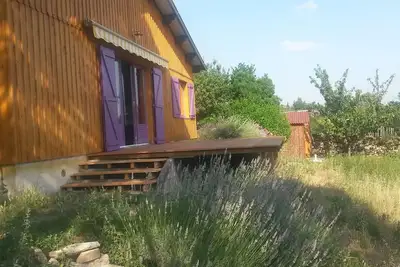 Image de Le chalet Zen, tout près de Carcassonne, vue Pyrennées.