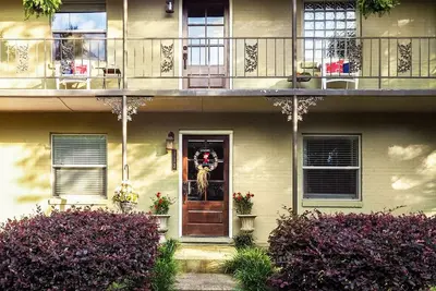 Image de Hotty Toddy, Perfect Spotty! Location de maison de ville 4b / 3b