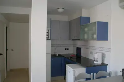 Image de Appartement (3 Adultes + 2 Enfants) Vue Piscine