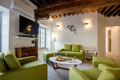 Image de Beaune Sweet Home -Beaune Guigone- Parking inclus