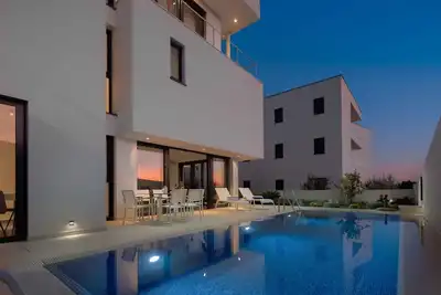 Luxury Villa Nautica Prima with Pool