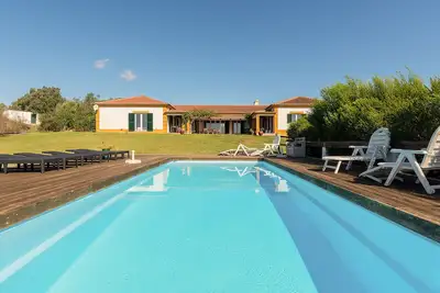 Image de Maison avec jardinGrande maison