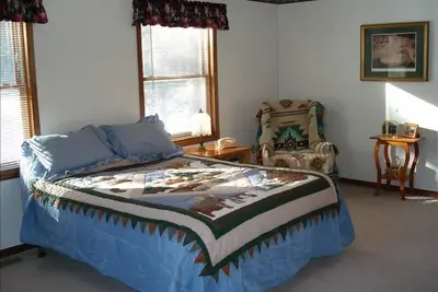 Image de RÉDUCTION Taux d'été! RÉUNIONS De Famille à Mountain Lodge!