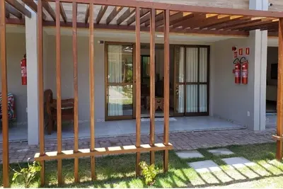 Image de Itacimirim Village Novissimo 3 Chambres à 100 mètres de la plage