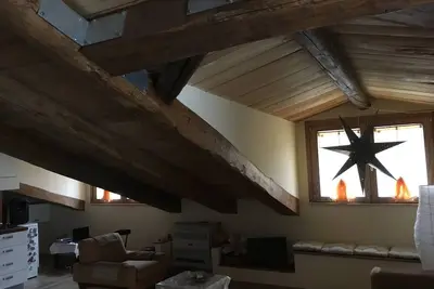 Image de Superbe Mansarda. . .