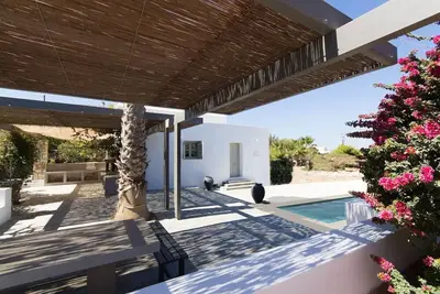 Image de Villa Aphrodite · Villa élégante, vue mer, rénovation design