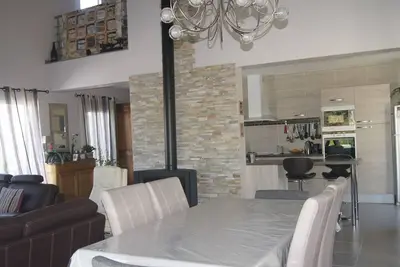 Image de maison au calme à 5 mn à pied du lac de sanguinet et 20 mn de l'océan