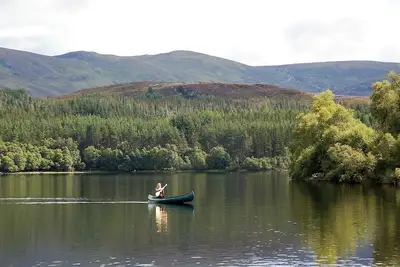 Image de Nouvelle Liste! ! Highland Cottage avec vue sur le Loch Knockie.