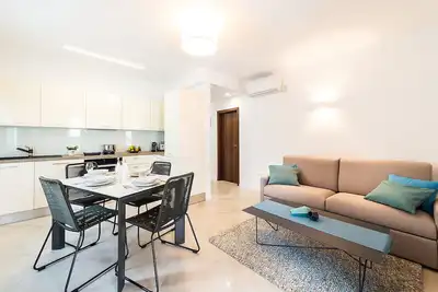 Appartement Auretta (63421-A1) - Novigrad