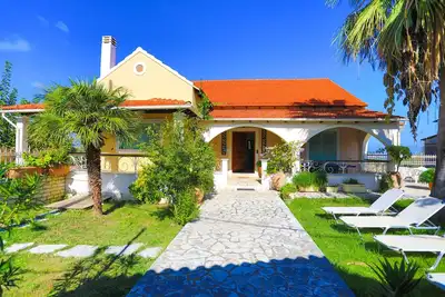 Image de Villa Eftihia: Traditionnelle, désactive les couchers de soleil incroyables